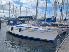 Bavaria 300