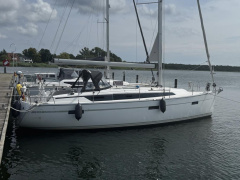 Bavaria Cruiser 37