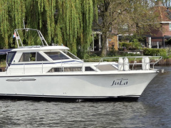 Princess 33