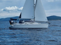 Bavaria 32