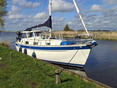 Hallberg-Rassy 94