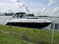 Rinker 320 Fiesta Vee