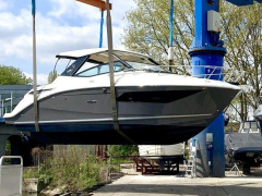 Sea Ray 240 SSE SunSport Black Beaty Sondermodel