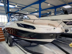 Bayliner VR5 Cuddy