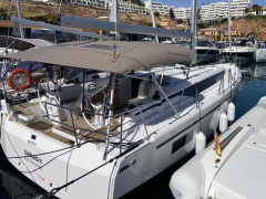 Bavaria C 42
