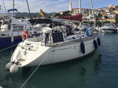 Dufour 38 Classic