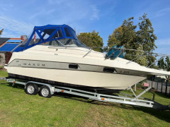 Maxum 2400 SCR