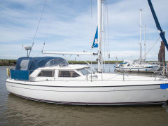 Moody Eclipse 33