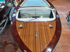 Boesch 510 Mahagoni Holzboot