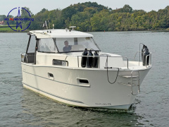 Delphia 800 Escape
