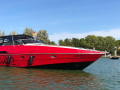 Pershing 40 Iate a motor