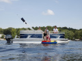 Sunchaser Vista 7518 LR Pontoon boat