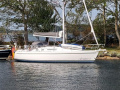 Marine Projects Moody 336 Yate a vela