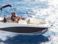 Quicksilver Activ 555 Open & Trailer (Lagerboot) Sport Boat