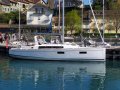 Bénéteau Oceanis 38.1 Sailing Yacht