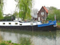 Luxe Motor met UBC 28.92 Hausboot