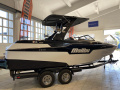 Malibu M220 Wakeboard/Wakesurf