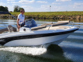 Trident 530 Sundeck Konsolenboot