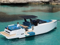 De Antonio Yachts D33 Cruiser Barco deportivo