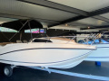 Quicksilver 555 Cabin Sport Boat