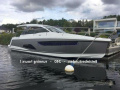 Sealine S330 Motor Yacht
