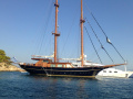 SCHOONER  ( KARAVOSKARO ) Lekkas Motorsegler