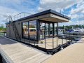LakeLife Family Deluxe Large Houseboat Barco habitável