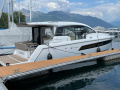 Sealine C335 Yacht a motore