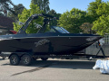 ATX Tigé ATX 2022 22 Type S Phantom Edition Sport Boat