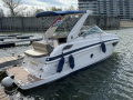 Regal 28 Express Barco cabinado