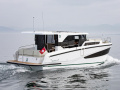 Delphia 10 Sedan Motorna jahta