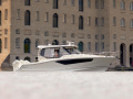 Boston Whaler 405 Conquest Sportboot