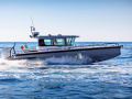 Axopar 28 Cabin Pilothouse