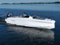 Axopar Yachts 25 Cross Bow Konsolenboot