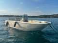 Invictus FX 190 Center Console