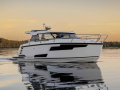Aquador 300 HT Volvo Motor Yacht