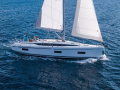 Bavaria C 42 Plachetní jachta