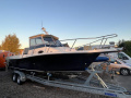 Celebrity 2500 Fish Hawk Motoryacht
