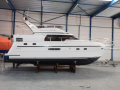 Neptunus 108 Flybridge Motoryacht