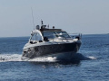 Absolute 47 HT Yacht à moteur