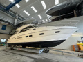 Sealine F42/5 Flybridge
