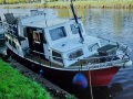 Van Bavel 850 Motorová jachta