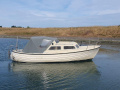 Ris&oslash;r 23 Bateau à cabine