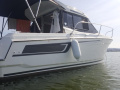 Jeanneau 695 HB Bateau à cabine