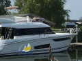 Jeanneau Velasco 43F Flybridge