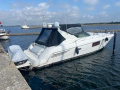 Trojan Carver 44 Express Motoryacht