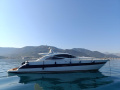 Pershing 76 Moottorijahti