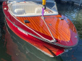 Boesch 580 Runabout Runabout