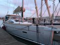 Allures 39,9 Center Cockpit