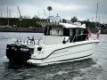 Parker 800 Pilothouse Pilothouse